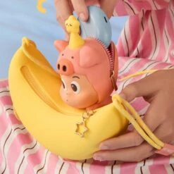 POP BEAN Pajama Party Twinkle Silicone Crossbody Bag By Pop Mart 5 POP BEAN Pajama Party Twinkle Silicone Crossbody Bag By Pop Mart -Model Product Shop 1241111033 000 003