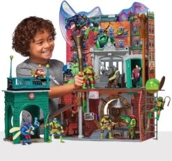 Teenage Mutant Ninja Turtles Sewer Lair Playset -Model Product Shop 83478 000 003