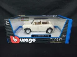 Mini Cooper1969 1/18 Scale Model Car By Bburago [Damaged Box] -Model Product Shop TLT RMS18 12036 000 003