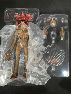 Stranger Things Demogorgon Figure By Threezero [Damaged Box] -Model Product Shop TLT RMS3Z02634W0 000 003